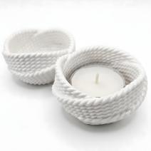 Design-Kerzenhalter Garn – Weiß